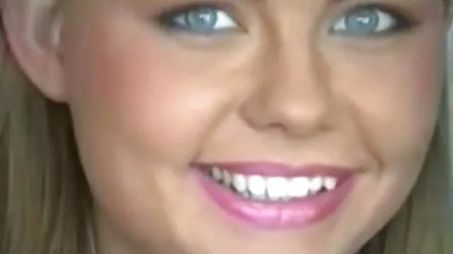 نيكا مقاطع سكس اجنبية مترجمة للعربية