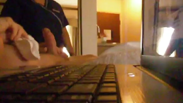 لها نحيل راض في فلم سكس اجنبية العداد