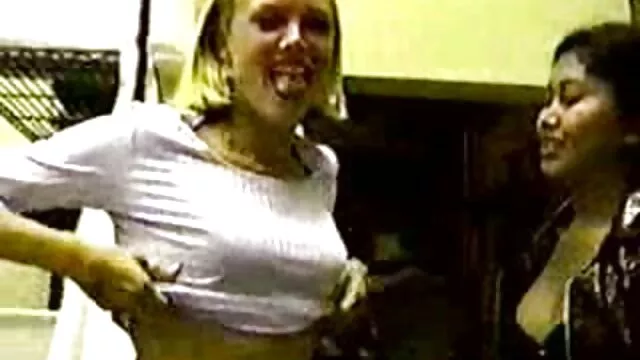 الساحرة فاتنة افلام اجنبية مترجم سكس تمتص الديك من المدلك